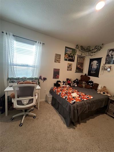 Image No.12-3 Bed Property for sale