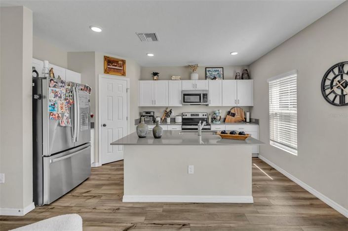 Image No.11-5 Bed Property for sale