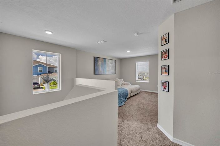 Image No.20-5 Bed Property for sale