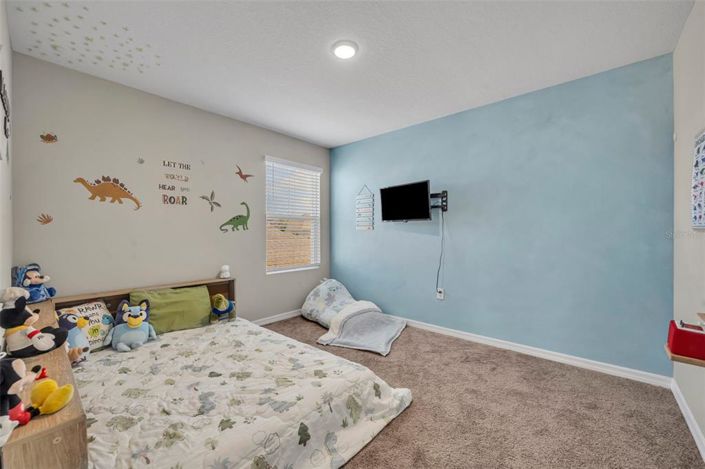 Image No.27-5 Bed Property for sale