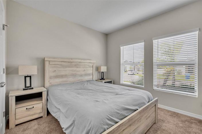 Image No.32-5 Bed Property for sale