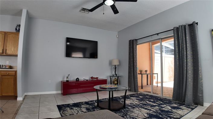 Image No.21-3 Bed Townhouse for sale