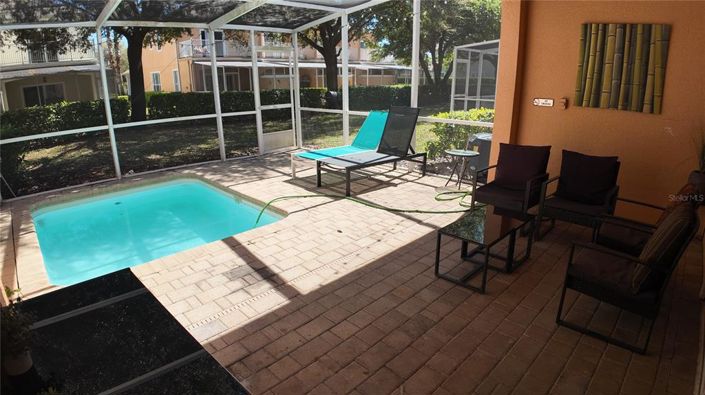 Image No.24-3 Bed Townhouse for sale