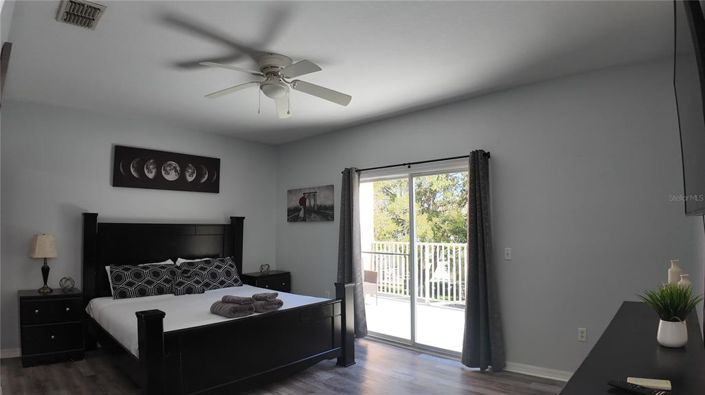 Image No.33-3 Bed Townhouse for sale