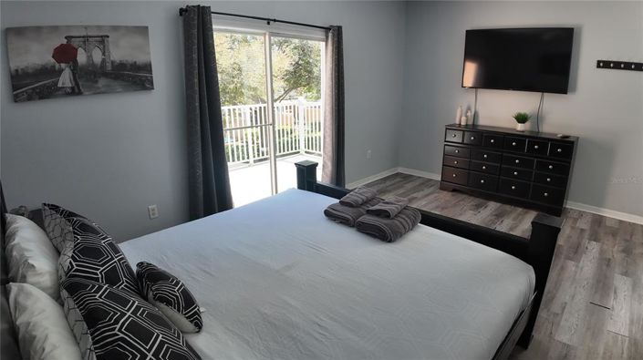 Image No.34-3 Bed Townhouse for sale