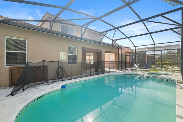 Image No.14-4 Bed Property for sale