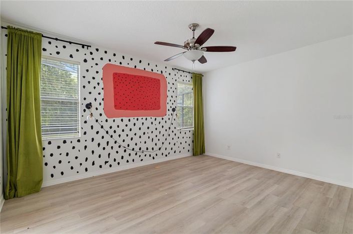 Image No.5-4 Bed Property for sale