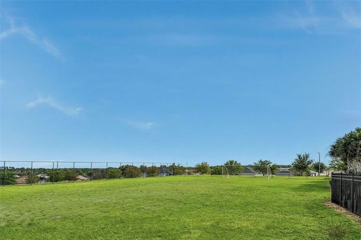 Image No.16-4 Bed Property for sale