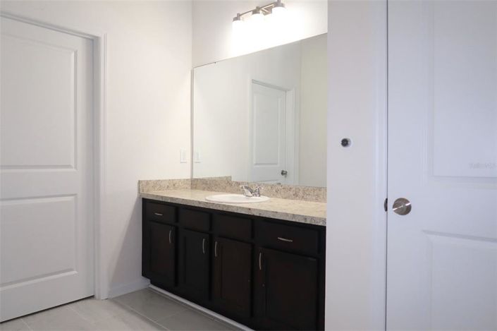 Image No.26-4 Bed Property for sale