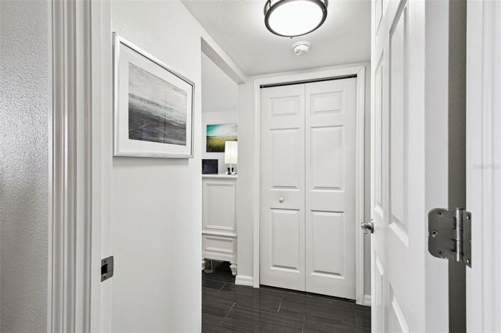 Image No.24-1 Bed Property for sale