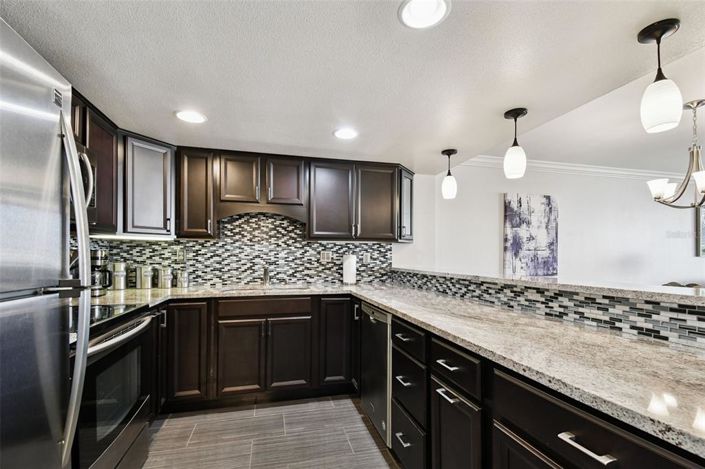 Image No.6-1 Bed Property for sale