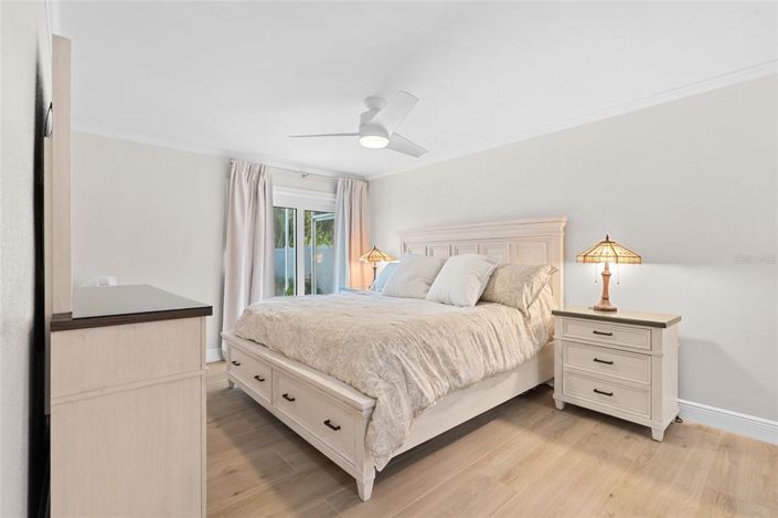 Image No.24-2 Bed Property for sale