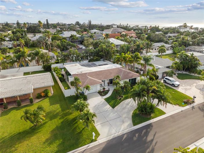 Image No.53-2 Bed Property for sale