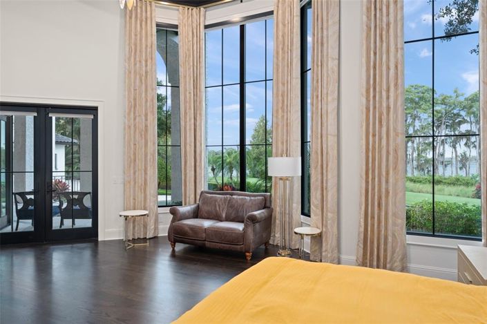 Image No.26-4 Bed Property for sale