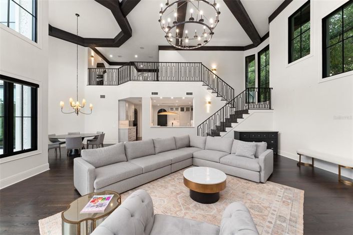 Image No.7-4 Bed Property for sale