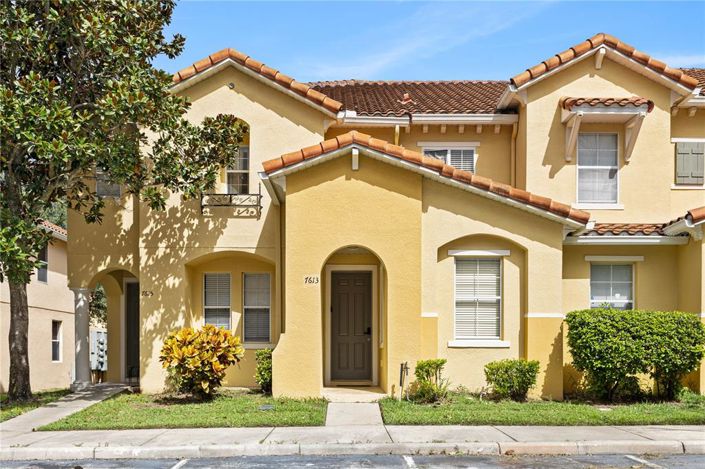 Image No.1-3 Bed Townhouse for sale