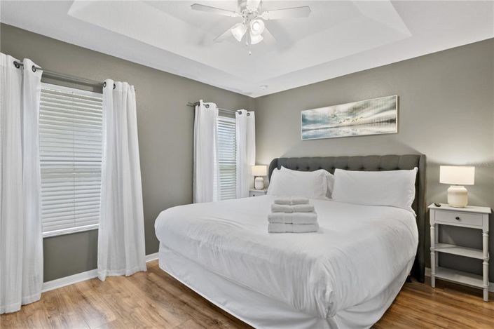 Image No.30-3 Bed Townhouse for sale