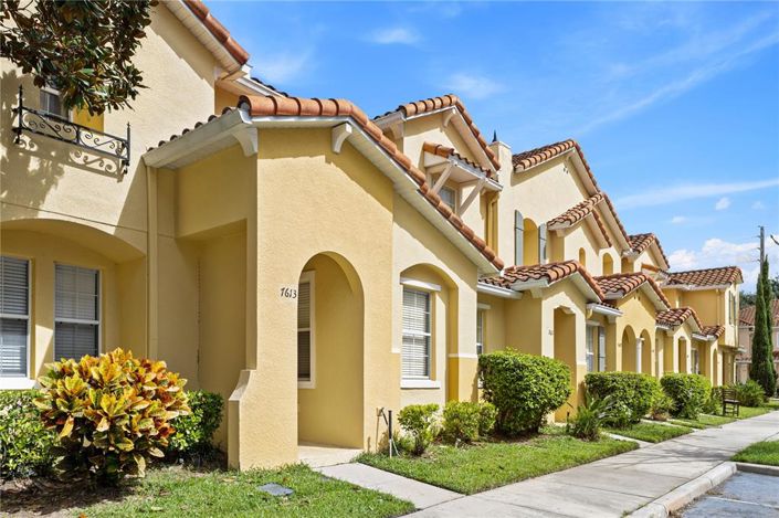 Image No.34-3 Bed Townhouse for sale