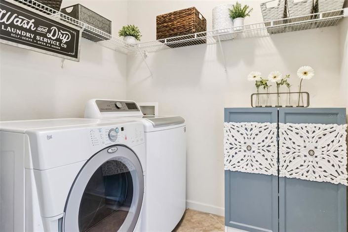 Image No.19-3 Bed Property for sale