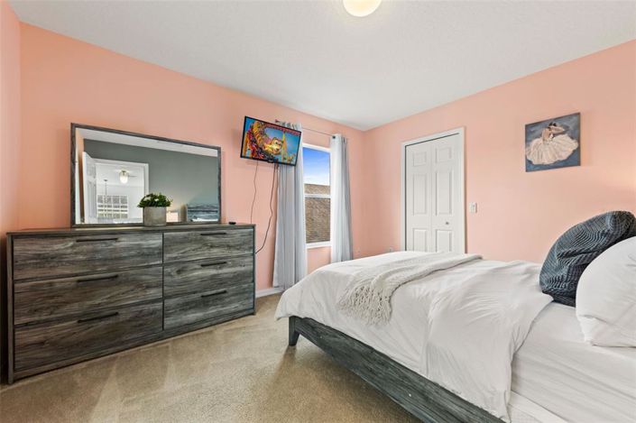 Image No.9-4 Bed Property for sale