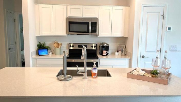 Image No.3-3 Bed Property for sale