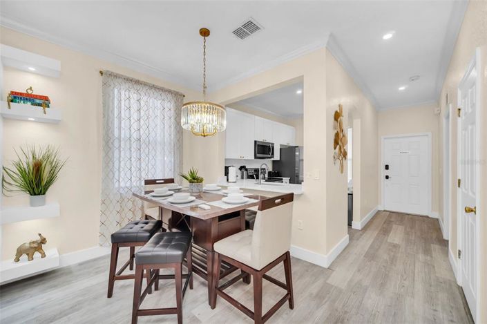 Image No.9-4 Bed Townhouse for sale