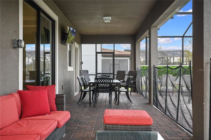 Image No.51-8 Bed Property for sale