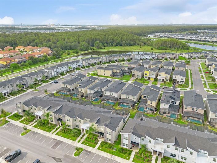 Image No.38-5 Bed Townhouse for sale