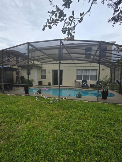 Image No.9-6 Bed Property for sale