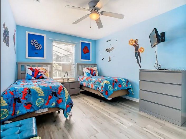 Image No.17-3 Bed Property for sale