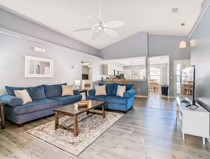 Image No.4-3 Bed Property for sale