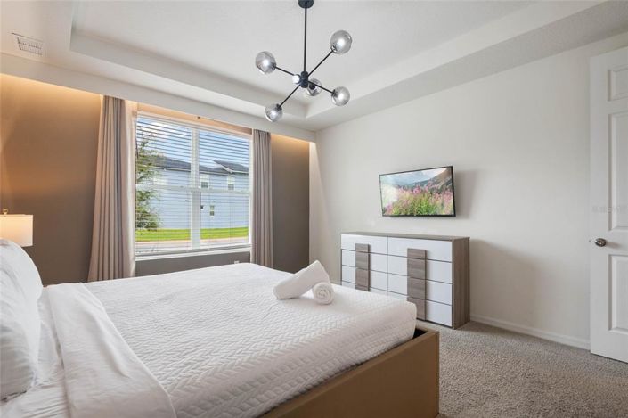 Image No.26-9 Bed Property for sale