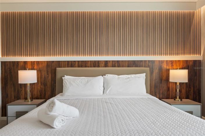 Image No.27-9 Bed Property for sale