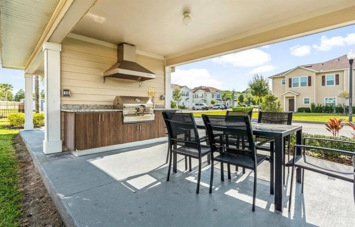 Image No.47-4 Bed Townhouse for sale