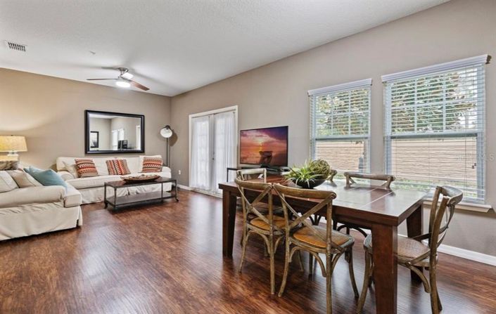 Image No.7-4 Bed Townhouse for sale