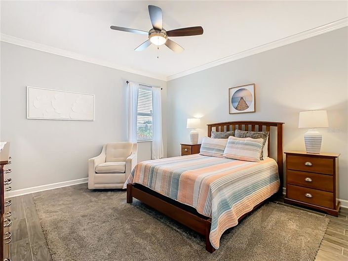 Image No.44-6 Bed Property for sale