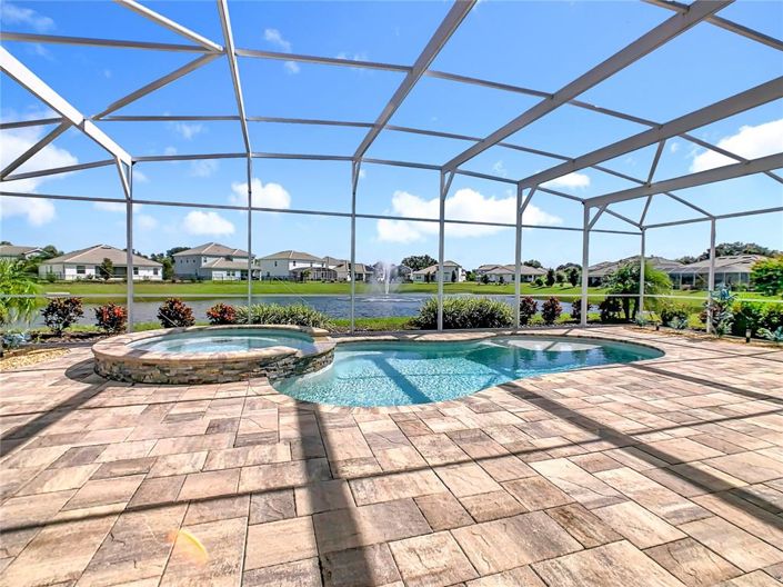 Image No.46-6 Bed Property for sale