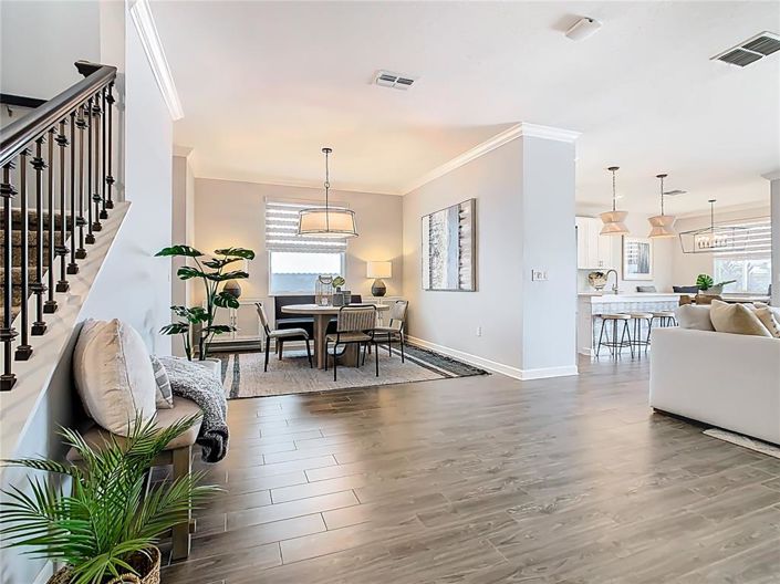 Image No.6-6 Bed Property for sale