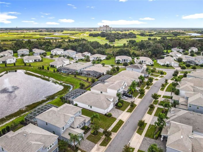 Image No.60-6 Bed Property for sale