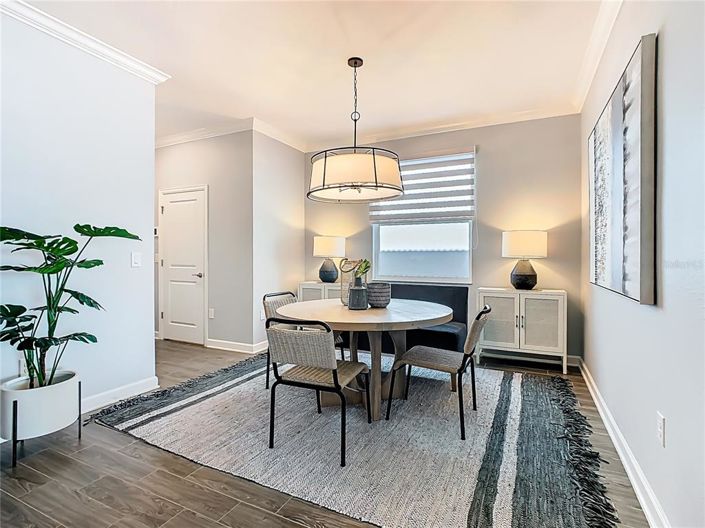 Image No.7-6 Bed Property for sale