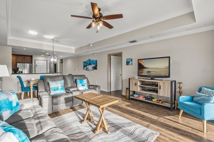 Image No.10-3 Bed Property for sale