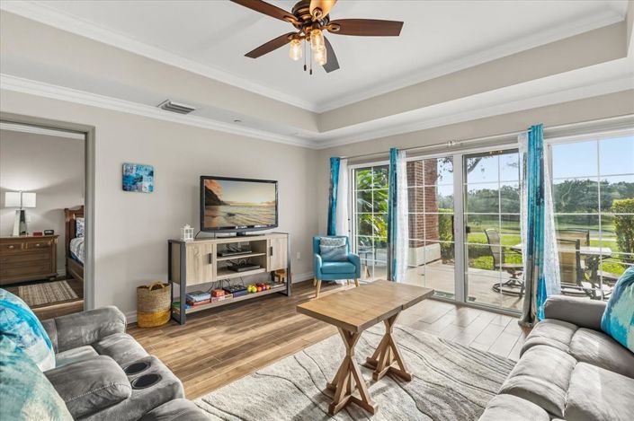 Image No.11-3 Bed Property for sale