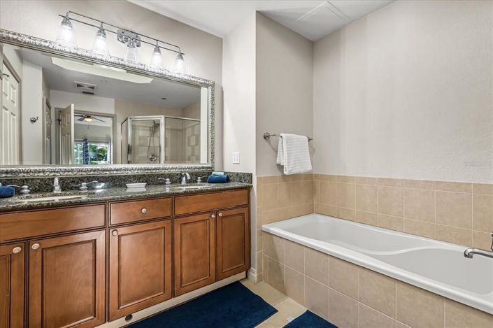 Image No.15-3 Bed Property for sale