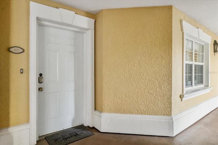 Image No.2-3 Bed Property for sale