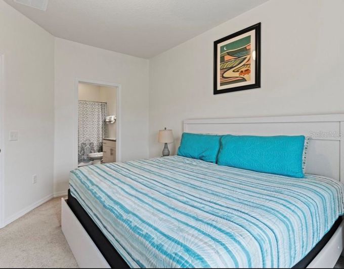 Image No.20-4 Bed Townhouse for sale