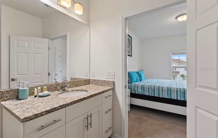 Image No.21-4 Bed Townhouse for sale