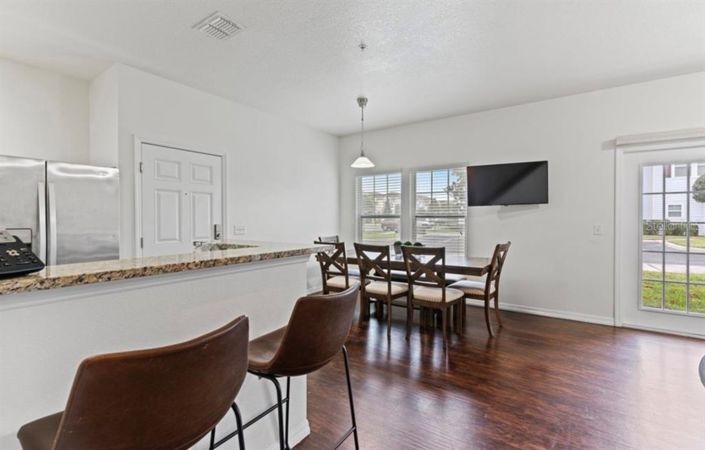 Image No.6-4 Bed Townhouse for sale