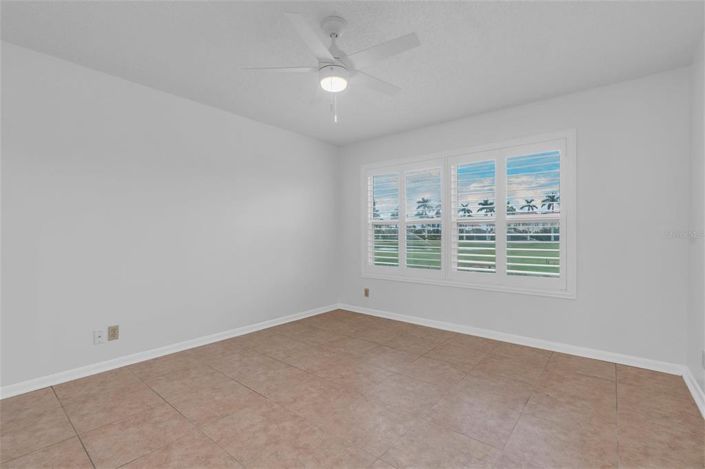 Image No.15-2 Bed Property for sale