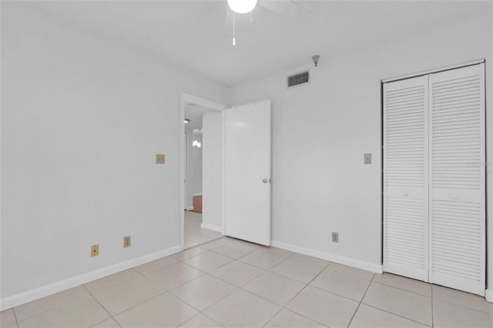 Image No.20-2 Bed Property for sale