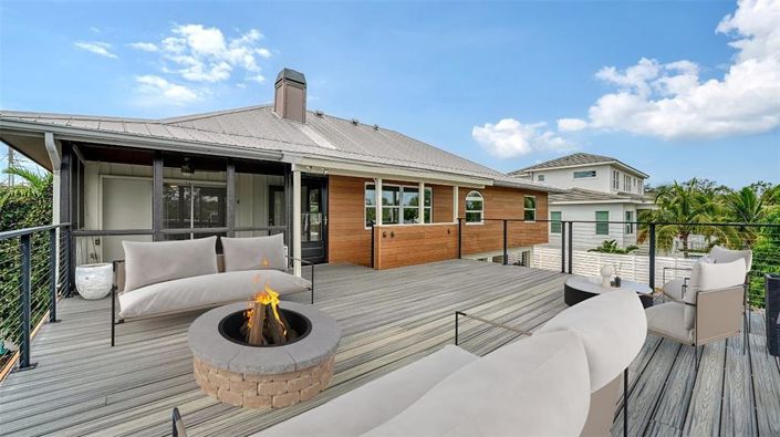 Image No.18-3 Bed Property for sale